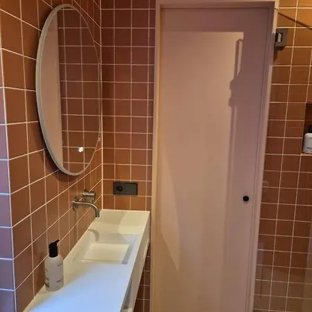 Accommodatie bij particulieren Nieuwezijds90bc *